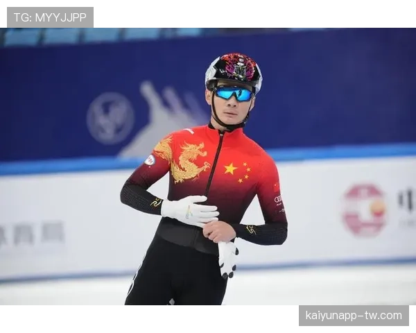 刷到任子威的私服照,我居然一秒以为在看偶像剧 刷到任子威的私服照,我居然一秒以为在看偶像剧